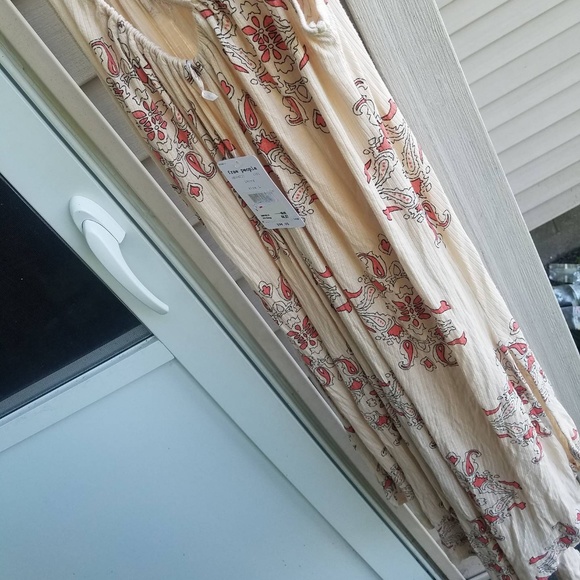 Free People - Picture 2 of 2